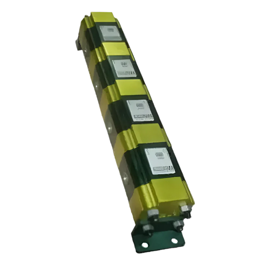 Gear type flow divider/combiner